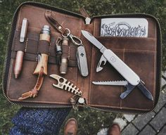 Edc Tools, Edc Gear, Product Ideas, Pocket Bag, Everyday Carry, Bagpack, Switzerland, Carry On