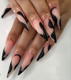 Black Summer Nails, Black Almond Nails, Stiletto Nails Short, Summer Nails 2024, Black Stiletto Nails, Stiletto Nails Designs, Long Acrylic Nails Coffin, Almond Nails Designs, Almond Acrylic Nails