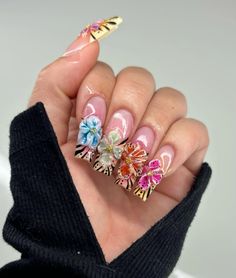 Long gelx with sculpted gel hand painted flowers 🌺✨ Sculpted Flower Nails, Summer Gel X Nails, Cool Acrylic Nails, Vacay Nails, Exotic Nails, Bling Acrylic Nails, Square Acrylic Nails