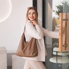 Olives Vegan Leather Hobo Bag Minimalist Bag, Absolutely Fabulous, Leather Hobo Bag, Daily Essentials, Leather Hobo, Hobo Bag, Pebbled Leather, Timeless Pieces, Running Errands