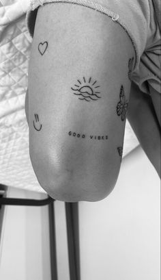 The Art of Travel: Exploring the World of World Traveler Tattoos | Travel Tattoos Inspiration Tattooed Ear, Coconut Tattoo Minimalist, Small Travel Tattoos For Women, Travel Tattoo For Men, Traveler Tattoos, Travel Tattoos For Women, Minimalist Travel Tattoo, Small Travel Tattoos, Eldritch Tattoo