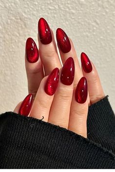 Wife Nails, Red Gel Nails, Kutek Disney, Velvet Nails, Maroon Nails, Red Acrylic Nails, Red Nail Designs, Pretty Gel Nails, Mob Wife