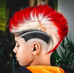 Hair Cuts 2020, Hair Color Design, Medium Fade Haircut, Types Of Fade Haircut, Mid Fade Haircut, Fade Haircuts For Men, Mohawk Haircut, Drop Fade Haircut, Hair Colour Design