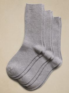 Cozy Sock with a Touch of Cashmere 3-Pack | Banana Republic Casual Cashmere Socks For Winter, Casual Cashmere Winter Socks, Cozy Socks, Packing Light, At The Top, Heather Gray, Socks Women, Heather Grey, Banana Republic