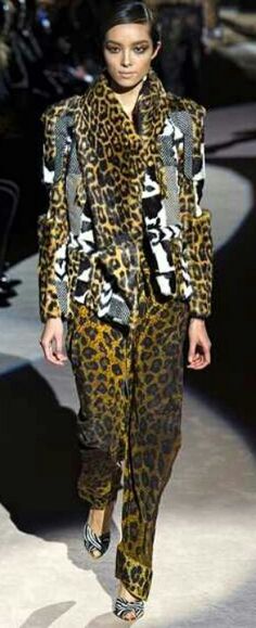 Tom Ford Animal Print Fashion, Pantsuits For Women, Hollywood Fashion, An Animal, Daily Fashion