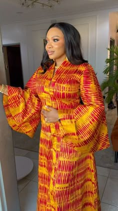 Adire Styles, African Attire Dresses, Dress Classy, Design Dresses, African Clothing Styles, Stylish Dresses For Girls, Lace Dresses