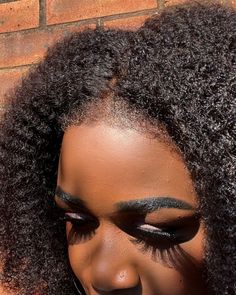 For Mannequin Pic: Hair Texture: Coily (3C-4A) Edges Texture: Kinky Hair Length:14，16，18 inches are available Hair Density: 130% Wigs Construction: Lace Front Wig (13*6) Edges Wig, T Part Wig, 4a Hair, Colored Hair Extensions, Edges Hair, Hair Specialist, Hair Porosity, Coily Hair, Half Wigs