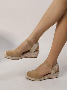 Women Wedges, High Heel Sneakers, Womens Wedges, Dream Shoes, Sneaker Heels, Court Shoes, Wedge Espadrille, Dress Codes, Summer Shoes