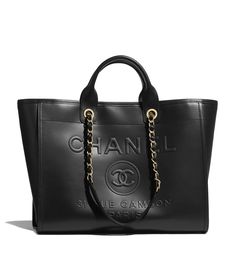 CHANEL Large Shopping Bag Calfskin & Gold-Tone Metal. Black - A66941B0549394305 - New this season Chanel Shopping Bag, New Chanel Bags, Chanel Handbags Classic, Old Money Coquette, Chanel Mini Flap Bag, Chanel Tote Bag, Moda Chanel, Mode Chanel, Chanel Store