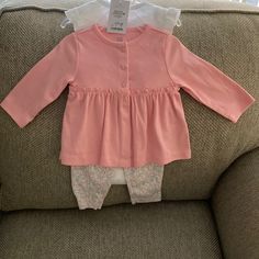 This Set Comes With A Onesie With Ruffled Sleeves, Floral Pants, And A Long Sleeve Shirt/Jacket That Snaps All The Way Down. Perfect For An Easy Day Out! Pink Playwear Sets For Fall, Christmas Skirt, Baby Boy Clothes Newborn, Plaid Outfits, Stripe Outfits, Skirt And Top Set, Carters Baby Boys, Carters Girl