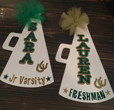 Personalized cheerleader locker signs freshman and JV 💛🐴… | Flickr Cheer Competition Spirit Signs, Cheer Decorations For Lockers, Diy Cheer Posters Signs, Homecoming Cheer Float Ideas, Homecoming Float Ideas Cheerleaders, Cheer Signs For Competition Ideas, Cheer Homecoming Float Ideas, Cheer Competition Posters Ideas Signs, Cheerleader Senior Night Ideas