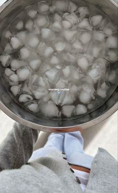 Healthy Girl, Healthy Lifestyle Inspiration, روتين العناية بالبشرة, Ice Cubes, Just Girl Things, Makeup Skin Care, Beauty Secrets, Body Skin Care, Morning Routine