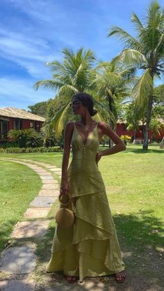 Long Birthday Dresses, Party Dresses Long, Dorothy Dandridge, Outfit Chic, فستان سهرة, Winter Trends, Wedding Guest Dress Summer