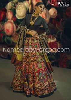 Sareeka Lehenga Choli Night Dress For Man, Qawali Night, Pakistani Bridal Lehenga, Pakistani Lehenga, Black Dress Outfits, Pakistani Bridal Dresses, Bridal Lehenga Choli, Pakistani Bridal, Bridal Lehenga