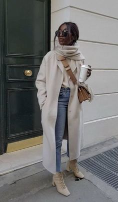 #WinterFashion
#CozyStyle
#SnowySeasonStyle
#WinterWardrobe
#ColdWeatherLooks
#ChillyChic
#WinterOOTD (Outfit of the Day)
#FrostyFits
#LayerUp
#StayWarmInStyle Old Money Winter, Mantel Outfit, Europe Outfits, Italy Outfits, Cold Outfits, Europe Fashion, Autumn Style, Cold Weather Outfits