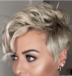 Assymetrical Pixie Curly, Womens Short Haircuts 2023, Pixie Hair Wedding Styles, Spiral Curls Short Hair, Blonde Sunkissed Hair, Pixie Bridal Hair, Soft Perm Short Hair, Pixie Cut Wedding Hair, Formal Pixie Hairstyles