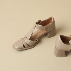 2307YY2060823258-2 Strap Shoes Heels, T Strap Shoes, Fisherman Sandals, Strap Shoes, Fairy Grunge, English Lessons, Leather Items, T Strap, Women's Shoes Sandals