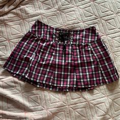 Never Worn, New Without Tags, Super Cute For Any Date Night! The Brand Is “ Horoscopez” Waist Measures 15” Laying Flat. Y2k Pink Bottoms For School, Pink Y2k Style Bottoms For School, Y2k Style Pink Bottoms For School, Black Plaid Skirt, Plaid Skirt, Plaid Skirts, Black Plaid, Pink And Black, Date Night