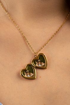 How to Order: * Select your preferred option from the drop-down menu. * Send your custom image via "Message Link". Introducing our exquisite Heart Locket Pendant Necklace in elegant gold. It's not just jewelry; it's a modern heirloom. The heart-shaped locket is beautifully crafted to hold your most cherished memories close. Whether it's a photo of your favorite adventure, a tiny note from a loved one, or a meaningful keepsake, this necklace lets you carry a piece of your story wherever you go. O Customizable Gold Locket Necklace For Valentine's Day, Valentine's Day Gold Customizable Locket Necklace, Customizable Locket Necklace For Valentine's Day, Valentine's Day Customizable Locket Necklace, Customizable Heart Locket Necklace For Valentine's Day, Customizable Heart Locket Necklace For Gift, Customizable Heart Necklace For Keepsake, Necklace Photo, Picture Necklace