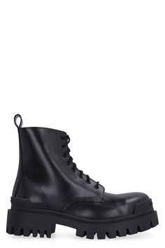 1000 BALENCIAGA STRIKE LEATHER COMBAT BOOTS Balenciaga Boots, Leather Combat Boots, Balenciaga Shoes, Toe Designs, Lug Sole, Dr. Martens Boots, Casual Bags, Lanvin, Watch Design