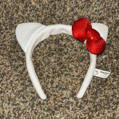 Hello Kitty Sparkly Headband. No Flaws. Hello Kitty Head Band, Hello Kitty Headband, Hello Kitty Jewelry, Halloween Costumes For Girls, Hair Clips, Red And White, Hello Kitty, Hair Accessories, Kitty