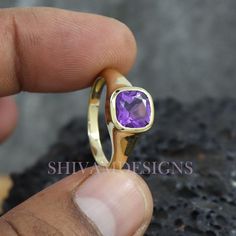 Main Stone: Natural African AmethystMetal Purity: Solid 925 Sterling SilverMetal Color: Bright Silver & More OptionGemstone Weight: 3.50 caretsSilver Weight: 5.80 gramsGross Weight: 6.10 gramsGemstone Size: 10x10mm-----------------gift for father, gift for dad, fathers day ring, ring for dad, Classic Purple Sapphire Wedding Ring, Classic Purple Sapphire Ring For Wedding, Purple 14k Gold Promise Ring, Gold Amethyst Diamond Ring With Center Stone, Yellow Gold Amethyst Wedding Ring, Gold Amethyst Ring For Wedding, Fine Jewelry, Gold Amethyst Ring With Center Stone For Wedding, Yellow Gold Amethyst Ring With Center Stone For Wedding, Yellow Gold Amethyst Open Ring For Promise