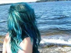 hair idea Teal Hair, Dyed Hair Inspiration, Peinados Fáciles Para Cabello Corto, كريستيانو رونالدو, Dye My Hair, Hair Inspo Color, Hair Pictures, Dream Hair