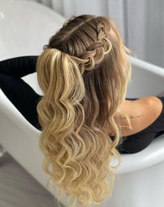 Bridesmaids Hairstyle, Bridemaids Hairstyles, Cute Prom Hairstyles, Hairstyle Examples, Formal Hairstyles For Long Hair, Simple Prom Hair, Hoco Hairstyles, Dance Hairstyles, Prom Hairstyles For Long Hair