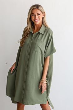 Composed Persona Green Button Front Midi Dress Workwear Dresses, Casual Kimono, Office Dresses For Women, Rust Dress, Rich Green, Puff Sleeve Dresses, Midi Short Sleeve Dress, Casual Jumpsuit, Green Midi Dress