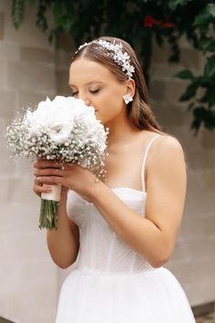 Wedding headband for bride floral, Bridal headband floral, White floral tiara, Crystal headband, White bridal headband, White wide headband, Flower tiara, Brides floral tiara Designed and handcrafted in Moldova!! This exquisite wedding blossom headpiece is a perfect choice for a modern bride! It looks great even if you are keeping long curls or straight hair.  The accessory is attached to a silver headband for a secure fit. The flowers are made of UV resin, that is the new trend in handmade jewelry. Each petal is created manually.  - Flexible, easily adjustable, stiff enough to hold your hairstyle all-day - Possible to recreate any size and color  - Suits a range of hairstyles - Width of headband - 1.18 inches (3 cm) - Comes in a beautiful signature box. Custom orders are welcome! Feel fre Bridal Floral Headband, Bridal Waves With Headband, Bridal Hair With Headband, Bridal Headband With Veil, Wedding Hair With Headband, Flower Tiara Wedding, Wedding Blossom, White Hairband, Headband For Bride