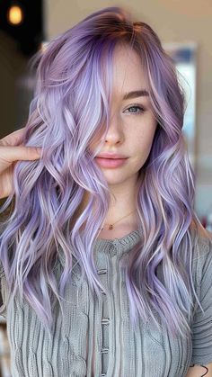 25 Perfect Purple Hair Colors for a Bold New You | Lookosm Silver And Lilac Hair, Hair Colour Theory, Prismatic Hair, Silver Purple Hair, Raspberry Hair, Pastel Purple Hair, Light Purple Hair, Purple Ombre Hair