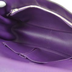 HERMES JYPSIERE 34 Shoulder Bag Ultra Violet Taurillon Clemence Pocket Outside: - Inside: Zipper Pocket*1, Pocket*2 Size(Inch) W 12.6 x H 10.6 x D 5.9 ' Strap Drop. 19.3 - 22.8 ' Size(cm) W 32.0 x H 27.0 x D 15.0 cm Strap Drop. 49.0 - 58.0 cm Color / Material Ultra Violet / Taurillon Clemence Luxury Purple Bags With Palladium Hardware, Luxury Purple Shoulder Bag For Office, Hermes Jypsiere, Gucci Luggage, Smaller Calves, Leather Camera Bag, Shoulder Messenger Bag, Dress Jewelry, Pearl Grey