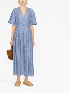 Fabiana Filippi V-neck Chambray Linen Midi Dress - Farfetch Midi Dress Blue, Linen Midi Dress, City Dress, Summer Beach Wear, Blue Midi Dress, Linen Dresses, Dress Blue, Jacket Tops, Chambray