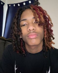 Pink And Black Dreads Men, Loc Dye Ideas Men, Locs Ideas, Loc Ideas, Black Hair Boy, Fine Shyt, Dreadlock Hairstyles For Men, Twist Styles, Quick Braided Hairstyles