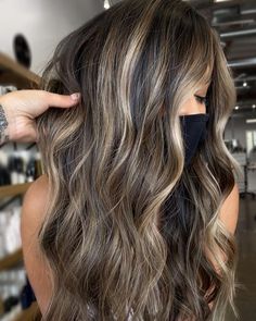 Blonde Brown Hair Color, Color Hair Styles, Hair Styles For Short Hair, Highlights For Dark Brown Hair, Blonde Highlights On Dark Hair, Brown Hair Color Ideas, Dark Brunette Hair