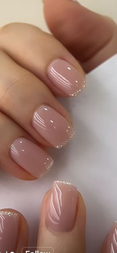 Nail Art Mariage, Fall Nail Design, Bridal Nails Designs, Glitter Accent Nails, Manicure Inspiration, Nail Design Inspiration, Short Acrylic Nails Designs, Neutral Nails, Bridal Nails