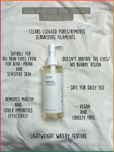 A mild cleansing oil that removes makeup and helps to clear impurities and pores And at the same time keeps your skin hydrated after cleansing :) Homemade Makeup Remover, Facial Massage Techniques, Oily Skin Makeup, Brightening Skincare, Types Of Acne, Clearer Skin, Pore Cleansing, Skin Secrets, Cruelty Free Skin Care