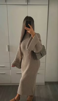 Strange Fashion, Estilo Hijab, Mode Zara, Modest Fashion Outfits, Cute Simple Outfits, Fall Fashion Outfits, Looks Style, Mode Inspiration