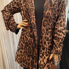 Izabella Rue Leopard Print Jacket/Windbreaker Size S/M Very Lightweight Windbreaker Leopard Print Trench Coat. Has A Flair Back And Falls Just Mid Thigh In Length. It Also Comes With A Hood. Brown Long Sleeve Blazer For Night Out, Brown Fall Blazer For Night Out, Brown Blazer For Night Out In Fall, Fitted Brown Outerwear For Day Out, Fitted Outerwear For Fall Brunch, Fitted Outerwear For Brunch In Fall, Brown Spring Outerwear For Night Out, Brown Spring Day Out Blazer, Brown Spring Blazer For Night Out