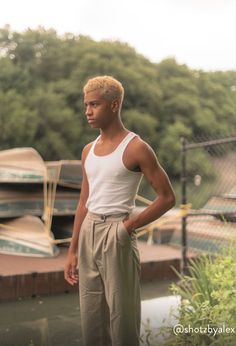 Singlet Outfit Men, Famous Haircuts, Men Blonde Hair, Afro Punk Fashion, Mens Photoshoot Poses, Men Photoshoot, Black Photography, Handsome Guys