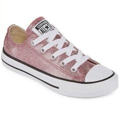 In Good Condition Coated Light Pink Glitter Size 4 Brand New Shoe Laces Chuck Taylor Low Top Converse Shoes Girls, Glitter Converse, Converse Brown, Rose Gold Glitter, Girls Sneakers, Converse Chuck Taylor All Star, Womens Converse, Pink Glitter, Chuck Taylor Sneakers