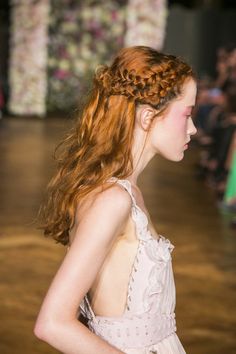 Braided Bangs Hairstyles, Runway Hair, Two Braids, Hair Shows, Easy Hair, Trending Hairstyles, Spring Summer 2016