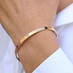 Plain Gold Bracelet, Man Gold Bracelet Design, Solid Gold Bangle, Gold Bracelet Simple, Trendy Bracelet, Trendy Bracelets, Bracelet Love, Bracelet Simple