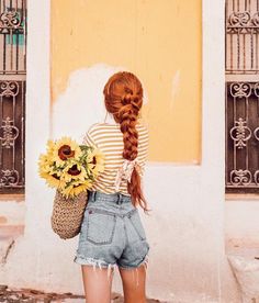 Jaci Marie, Be The Sunshine, Look Grunge, Estilo Hippie, Yellow Aesthetic, The Sunshine, Beauty Photography, Look Cool