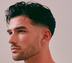 Thick Hair Styles For Men, Middle Part Haircut, Young Men Haircuts, Low Skin Fade, Mens Haircuts Short Hair