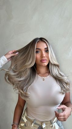 SLAYOLOGY STUDIO ATLANTA on Reels | Mariah Carey · Obsessed Blonde Foliage, Balayage Process, Brown Shadow Root, Grown Out Roots, Bold Money Piece, Mariah Carey Obsessed, Getting Highlights, Lightened Hair