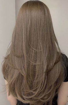 Light Brown Aesthetic Hair, Mouse Brown Hair Color, Hair Colours Natural, Taupe Balayage Hair, Cool Brown Asian Hair, Brown Milk Tea Hair Color, Mousy Hair Color, Ash Hair Color Blonde, Chocolate Milk Hair Color