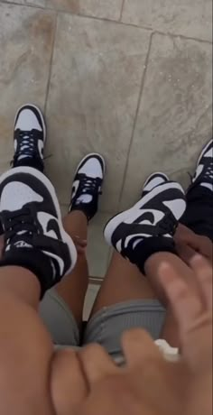 Matching Shoes For Couples Jordans, Matching Couples Shoes, Dream Couple Aesthetic, Family Matching Shoes, Couple Shoes Pictures, Matching Shoes For Couples, Black Couples Matching Outfits, Couples Shoes