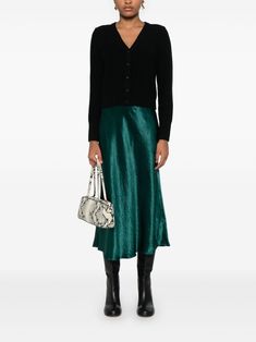 Find VINCE Satin Midi Skirt on Editorialist. emerald green satin weave elasticated waistband straight hem mid-length Green Satin Skirt Outfit, Emerald Green Skirt, Green Satin Skirt, Green Skirt Outfits, Satin Skirt Outfit, Best Blazer, Versace Sweatshirt, Suede Leggings, Self Portrait Dress