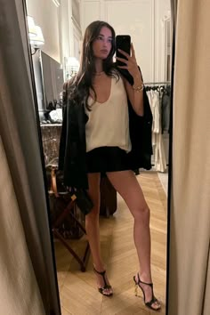 Kelsey Merritt, Stylish Hair, Outdoor Style, Instagram Inspiration, Night Outfits, Hair Hairstyles, Spring Summer Outfits, Model Photography